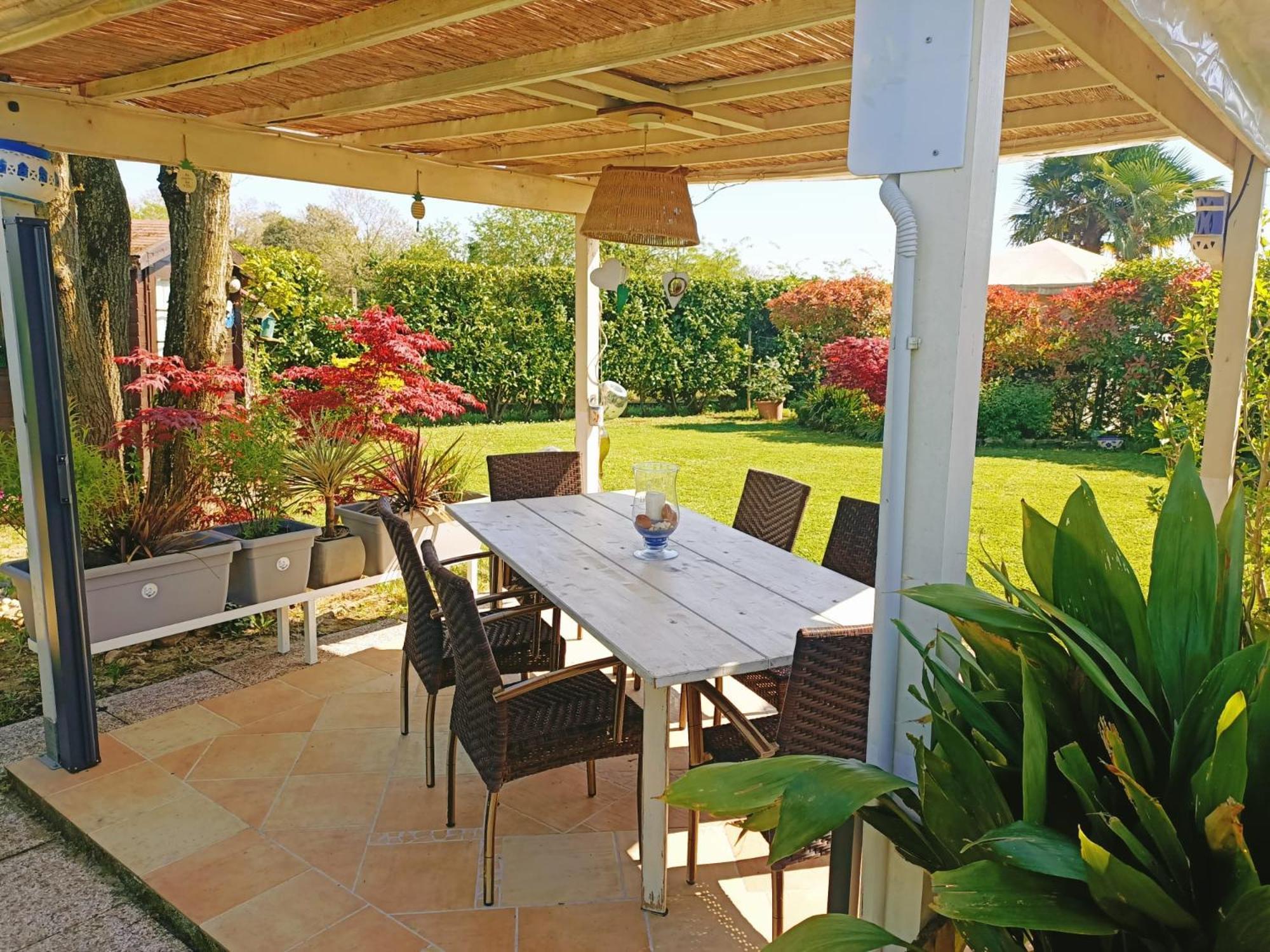 Villa Sabry Turriaco Exterior photo